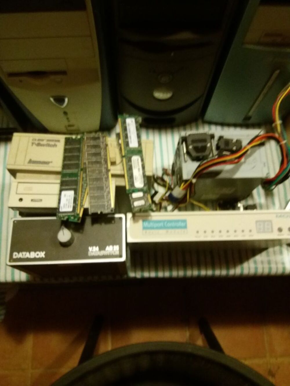 boitier pc et autres Matériel informatique
