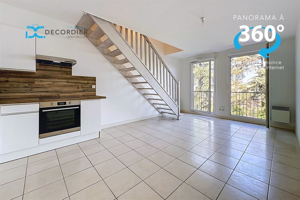 Vente Appartement APPARTEMENT T2 BIS DUPLEX  47 M² + 12M2 HORS-CARREZ Thonon les bains