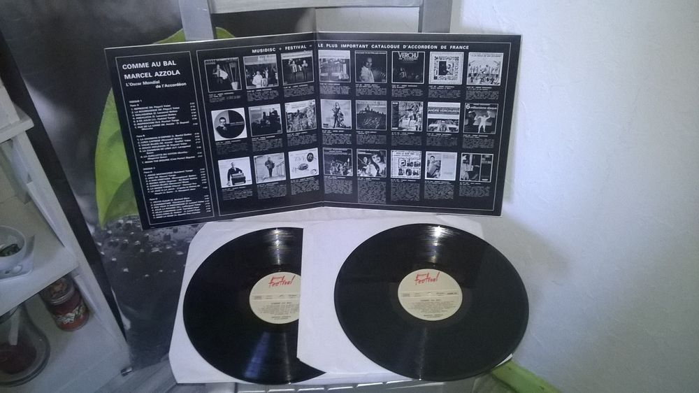 Vinyle Marcel Azzola
Comme Au Bal
Excellent etat
Double a CD et vinyles