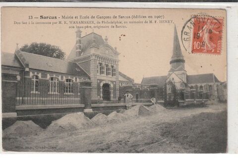Dt 60 -  SARCUS - Mairie et Ecole de Garons de Sarcus   3 Doullens (80)
