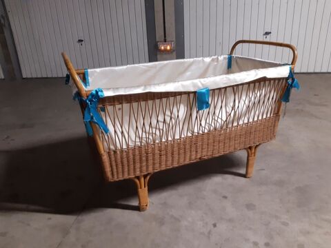 Lit bb en osier vernis 100 Rennes (35)