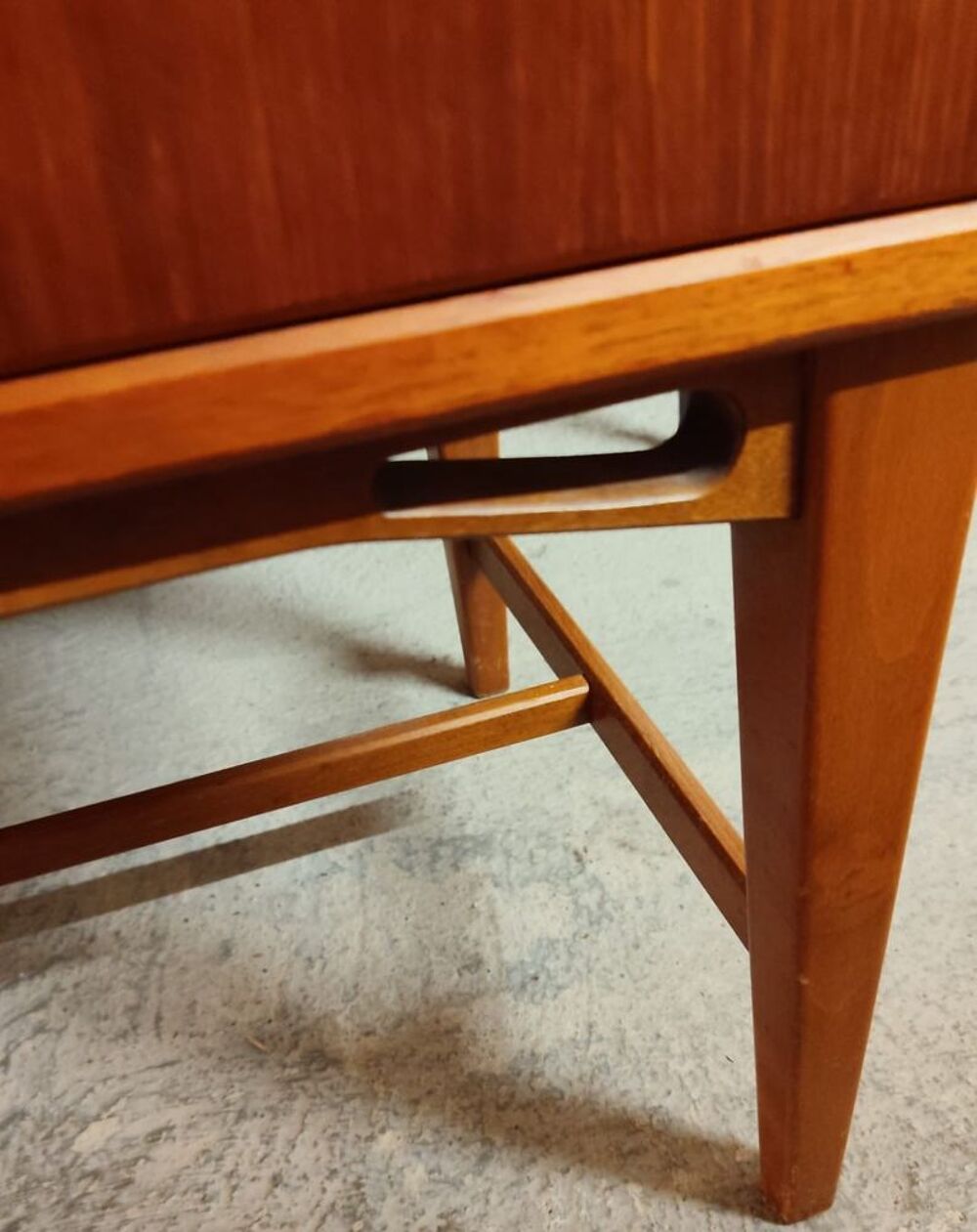 Buffet scandinave vintage en teck avec surface d'&eacute;criture Meubles