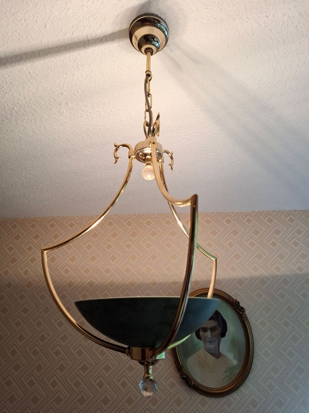 AV tr&egrave;s beau LUMINAIRE Style Empire en excellent Etat Meubles