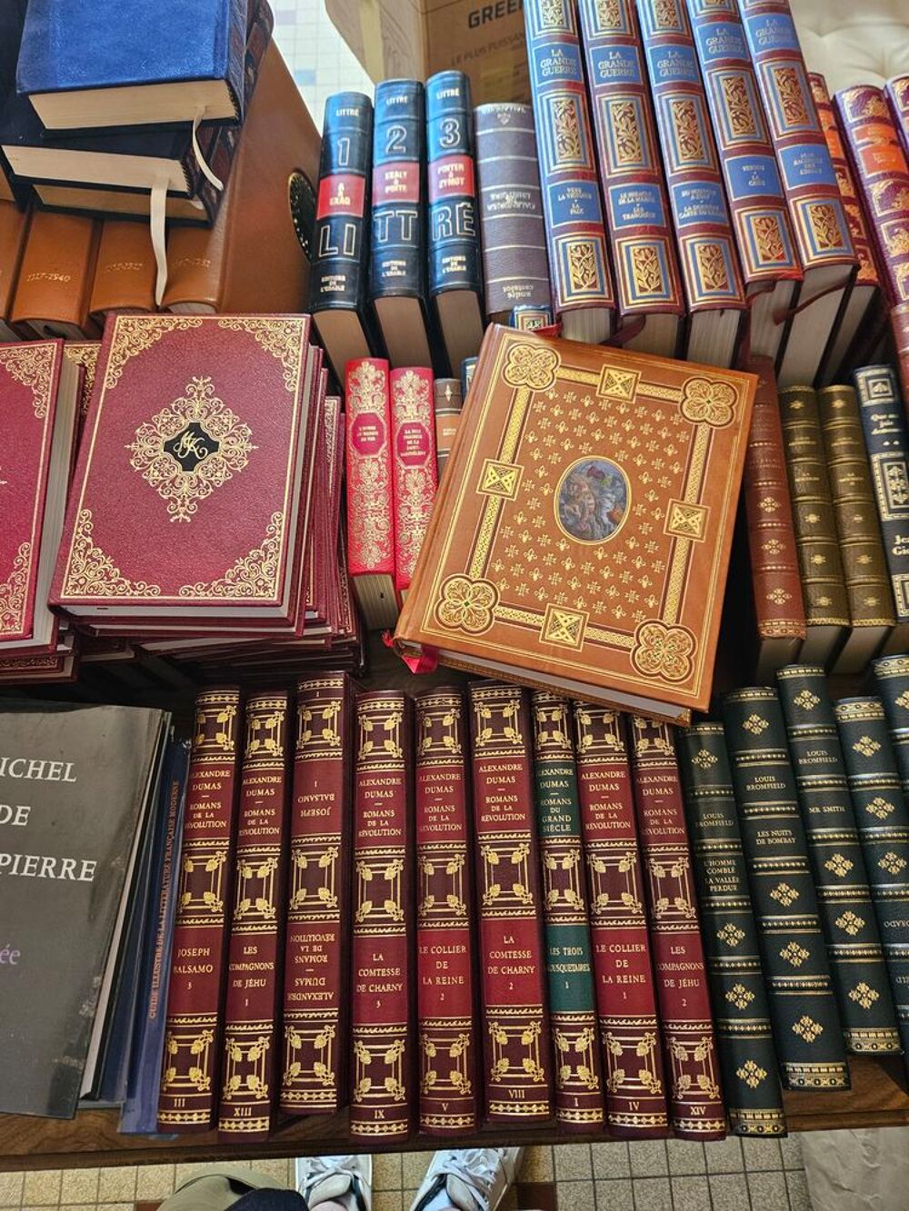gros lot de livre de bibliotheque a saisir Livres et BD