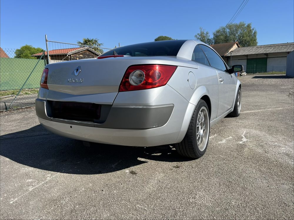 M&eacute;gane Cabriolet 2.0i 16V 2005 occasion 71380 Saint-Marcel