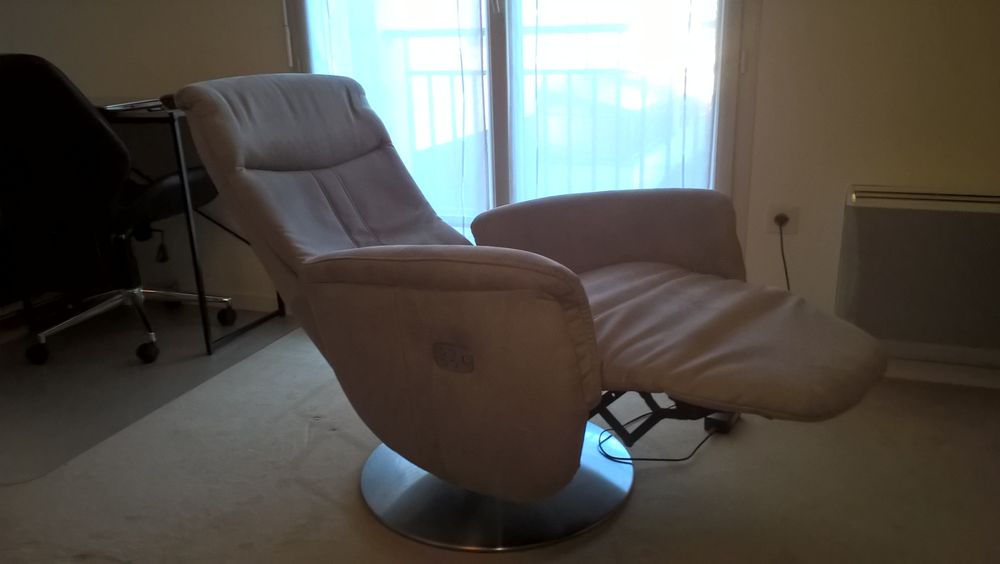 Fauteuil relax &eacute;lectrique Meubles