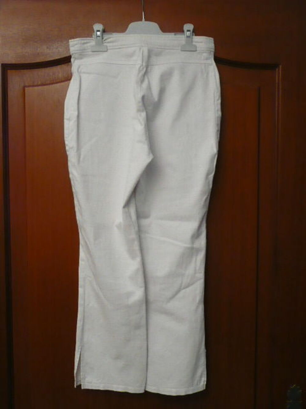 PANTACOURT BLANC CAMAIEU T38 Vêtements