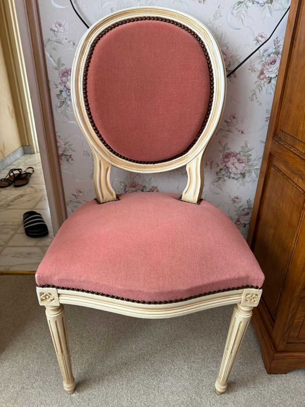 Chaise de style Louis XVI Meubles