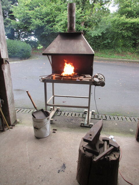 FORGE 0 Saint-Brice-en-Cogl�s (35)