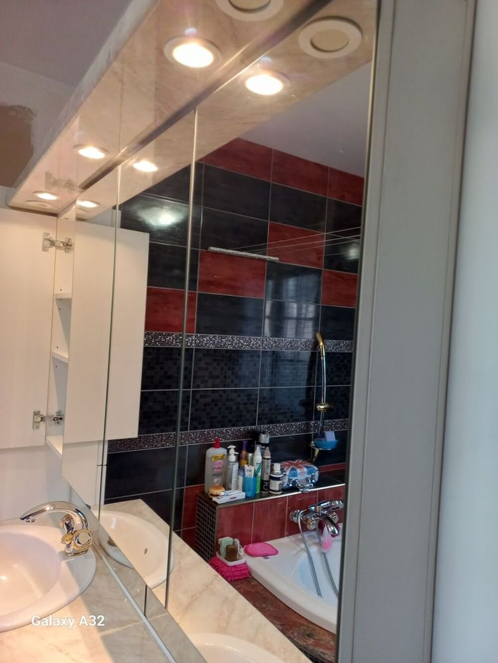 Meubles salle de bain suspendu Meubles
