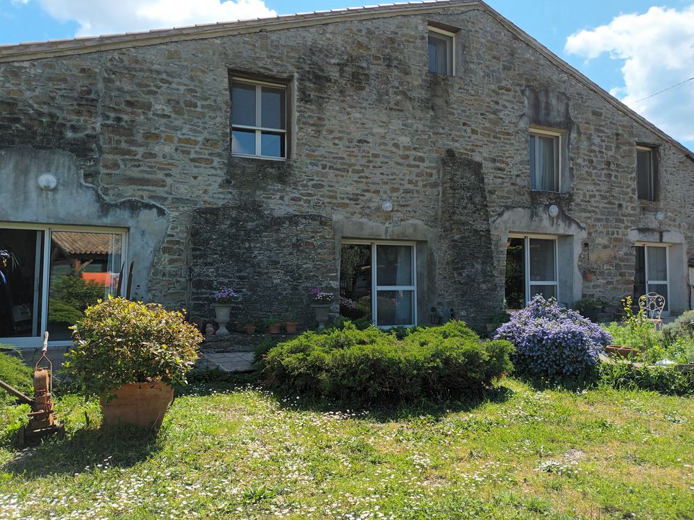 Vente Maison jolie propriété dans les Corbières avec vue panoramique Villetritouls