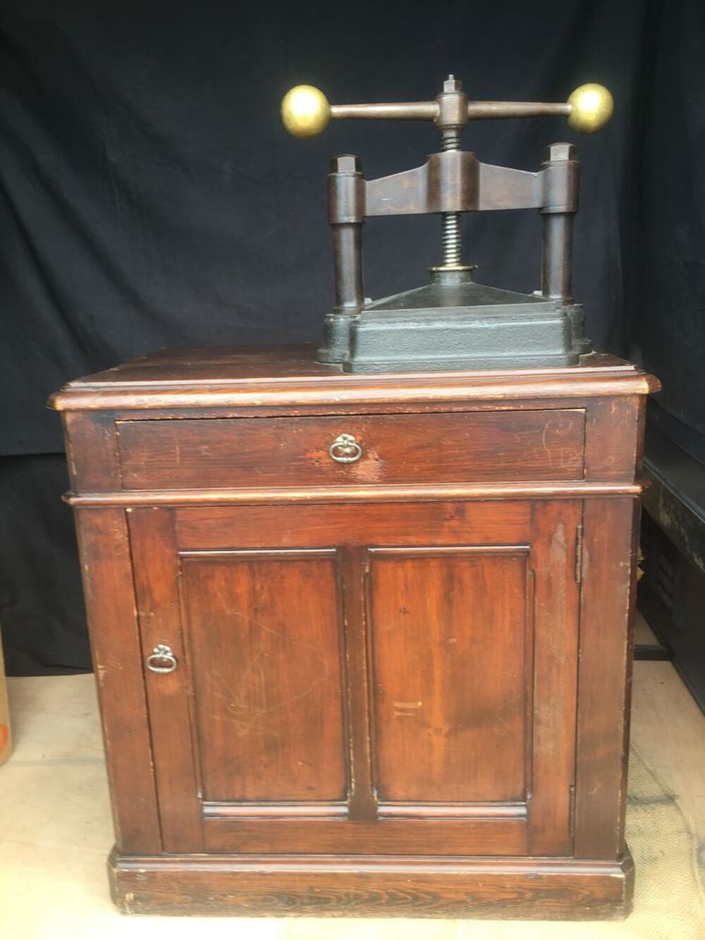 presse imprimerie d'atelier Meubles