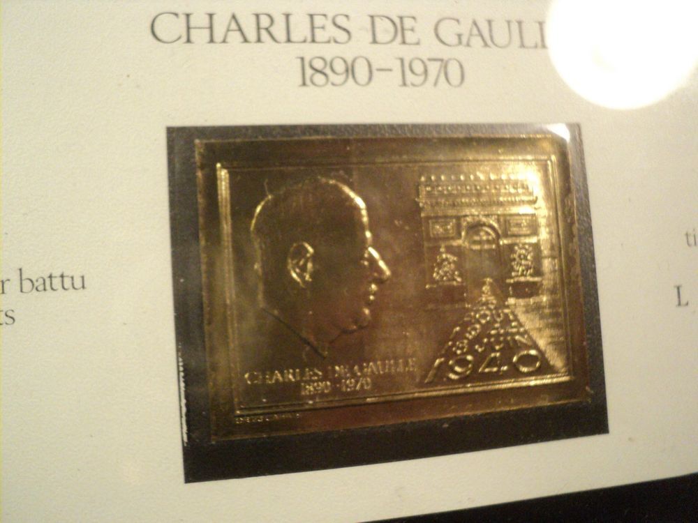 Timbre Charles De Gaulle frapp&eacute; sur Or Battu 23 carats. 