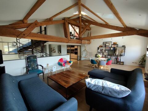   Maison de village esprit loft 180 m2 ? 5 ch, jardin clos Maison - 6 pièce(s) - 180 m²