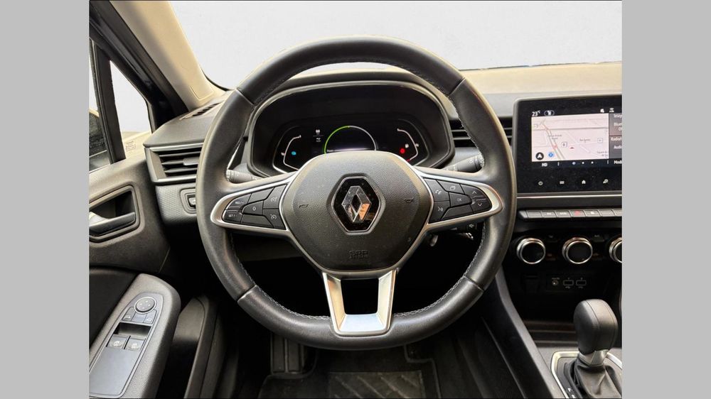 Clio V Clio E-Tech 140 - 21N Business 2022 occasion 92120 Montrouge