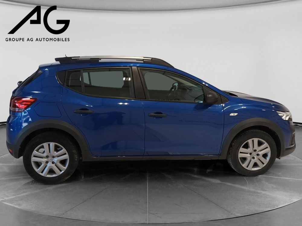 Sandero TCe 90 - 22 Stepway Essentiel 2023 occasion 08000 Charleville-M&eacute;zi&egrave;res