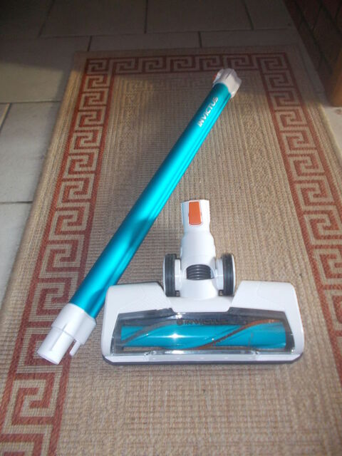 une brosse x7 a moteur électrique neuve faire  prix 50 Saran (45)