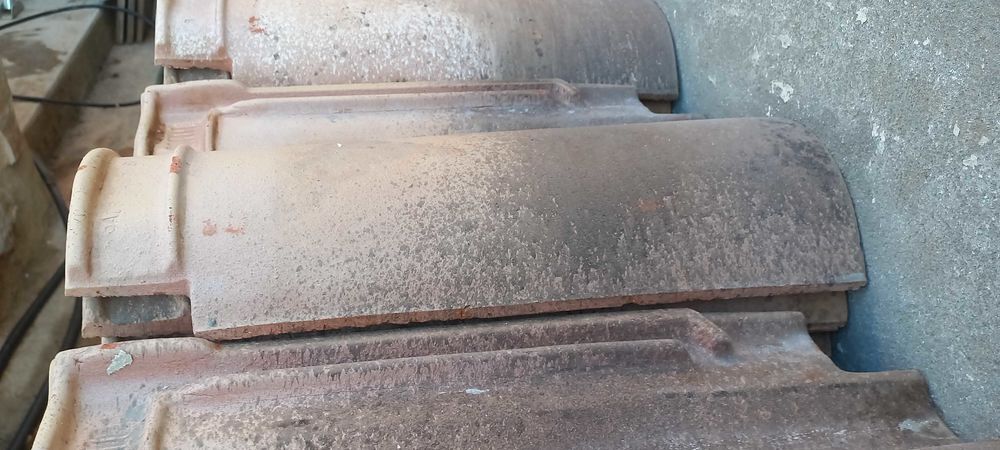 TUILES DOUBLE CANAL Bricolage