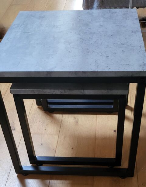 Table basse gigogne grise 30 Nemours (77)