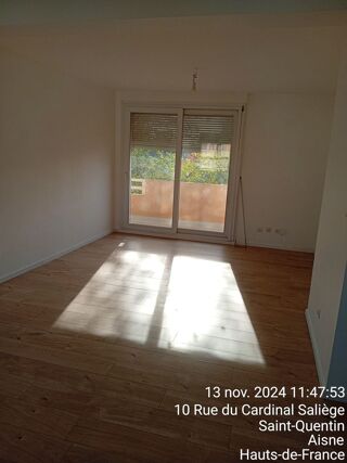  Appartement � louer 4 pi�ces 67 m� Saint-quentin
