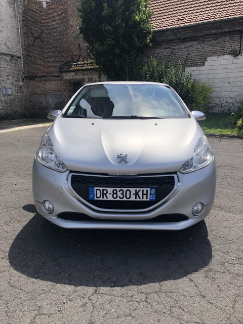 Peugeot 208 1.4 HDi 68ch BVM5 Access