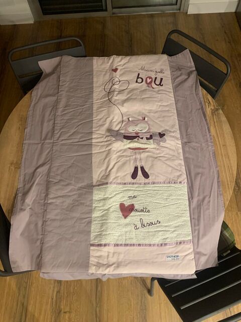 Couverture / dessus de lit enfant Sauthon �� Mam? zelle bou - Ma chouette � bisous �� 15 Saleilles (66)