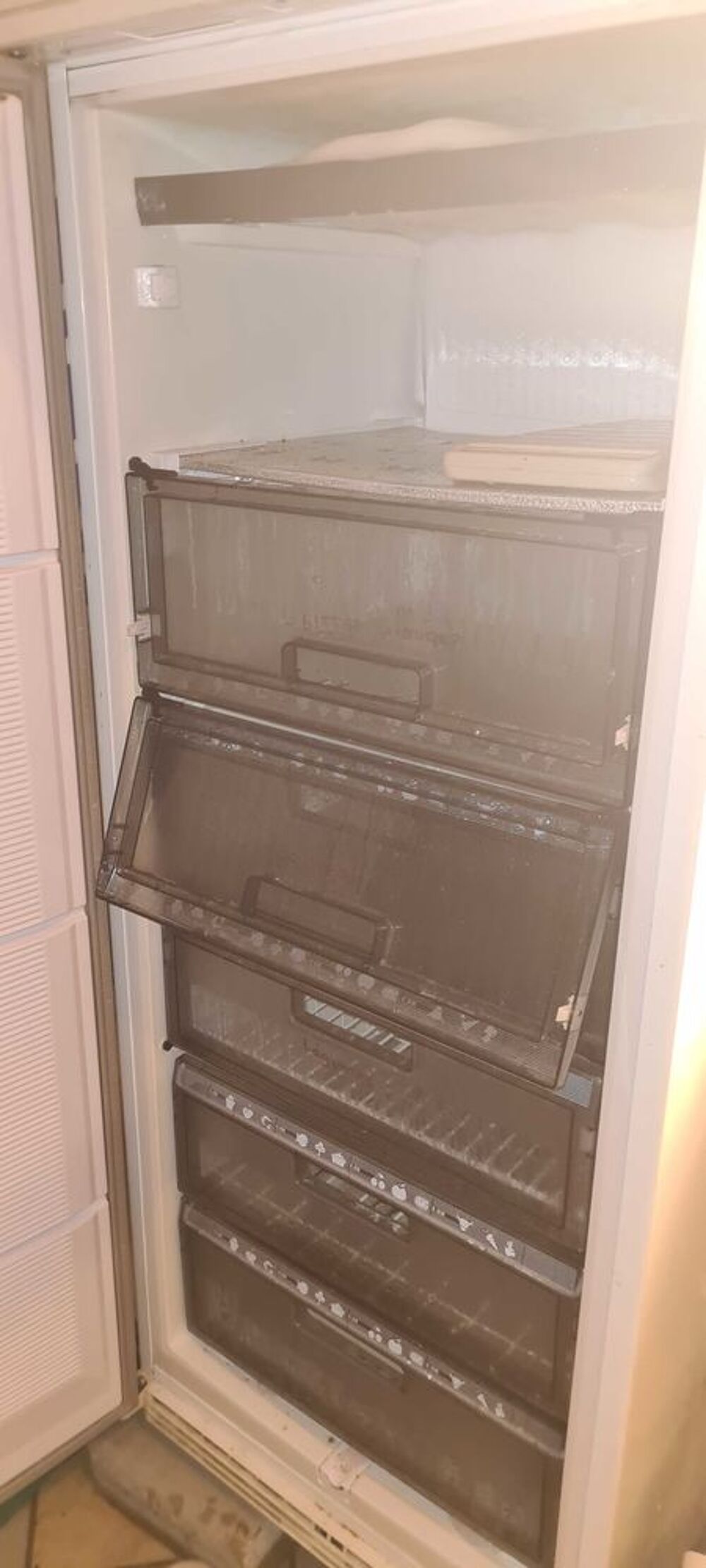 cong&eacute;lateur armoire BRANDT Electroménager