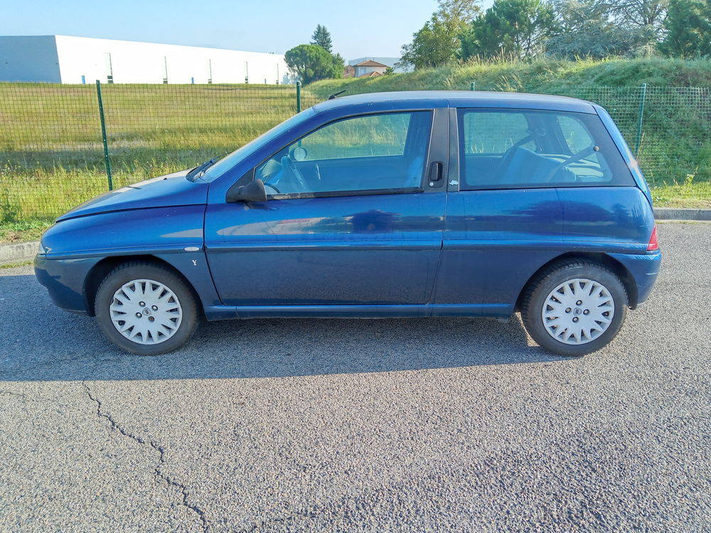 Ypsilon 2003 occasion 69500 Bron