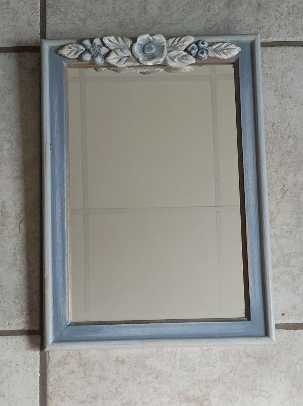 Miroir Cadre bois peinture patin&eacute;e dp 0923054 Décoration