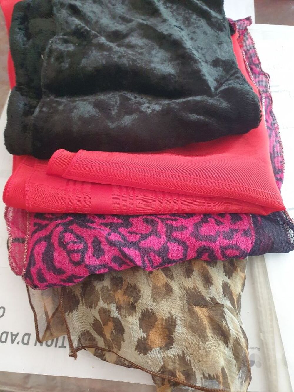Foulards vintage Vêtements