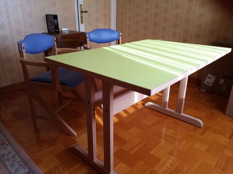 Table Bureau 280 Châtillon-en-Michaille (01)