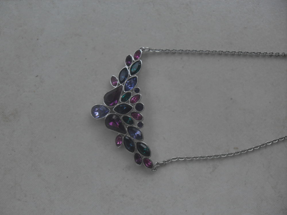 Collier Swarovski Bijoux et montres