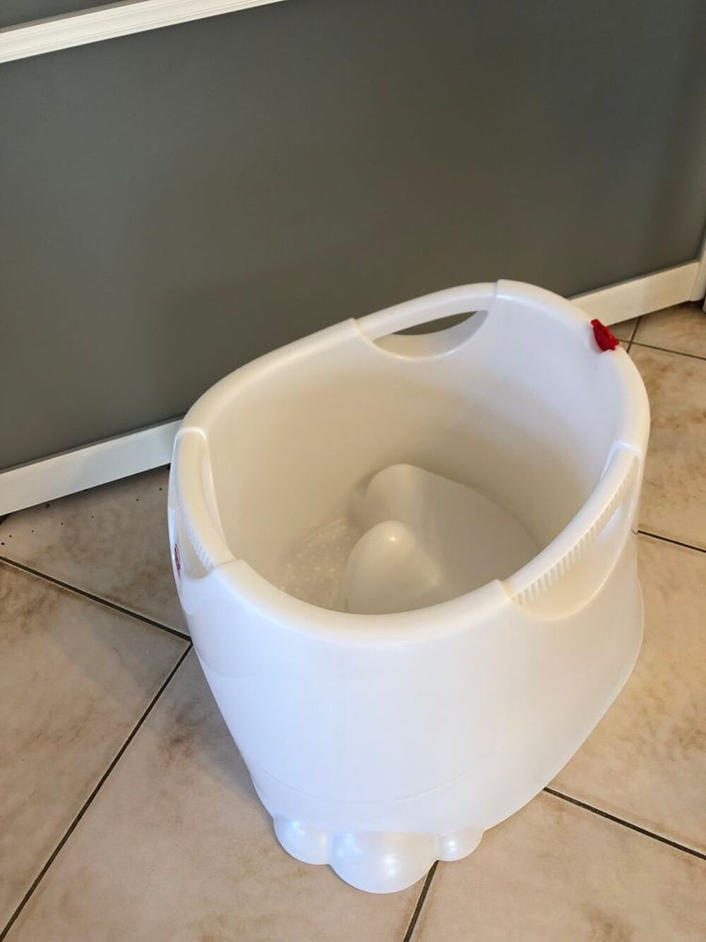 Baignoire b&eacute;b&eacute; Puériculture
