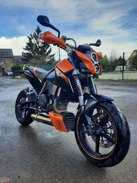 Moto KTM 2008 occasion Guichen 35580