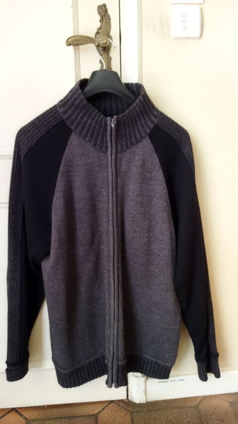 gilet homme bon �tat  car je fais de la place 15 La Membrolle-sur-Longuen�e (49)