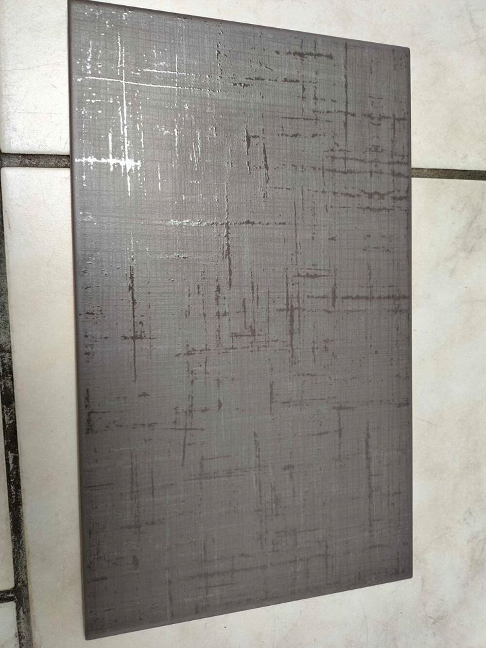 Carrelage gris - Gr&egrave;s c&eacute;rame - 20*33,3 cm Bricolage