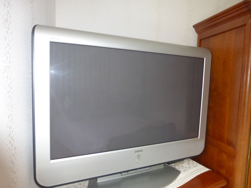 TELEVISEUR Photos/Video/TV