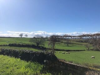  Maison � vendre 7 pi�ces 250 m�