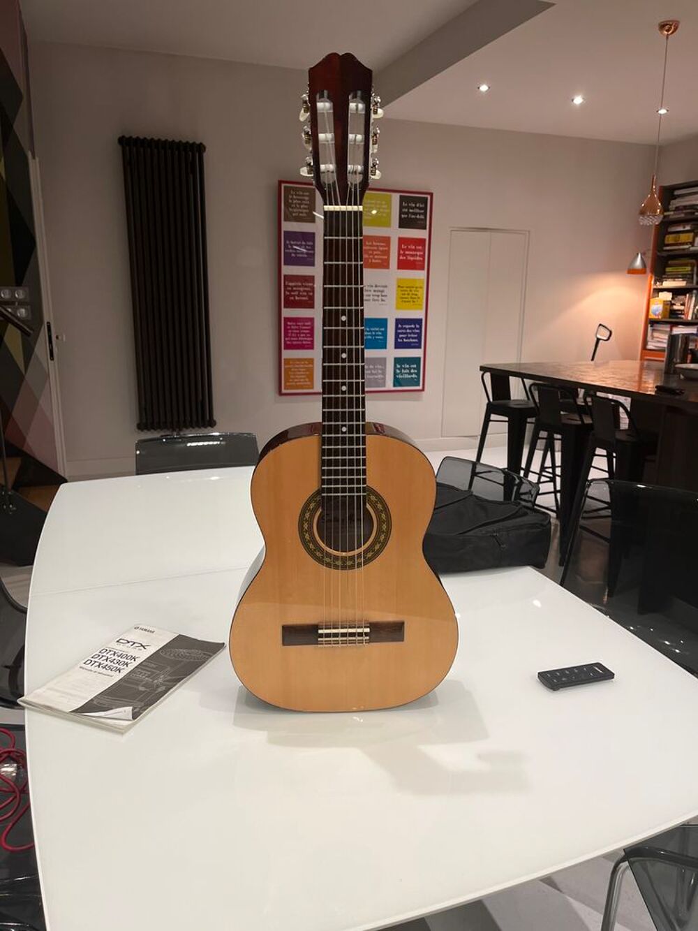 Guitare acoustic pour enfant gauche 
Instruments de musique