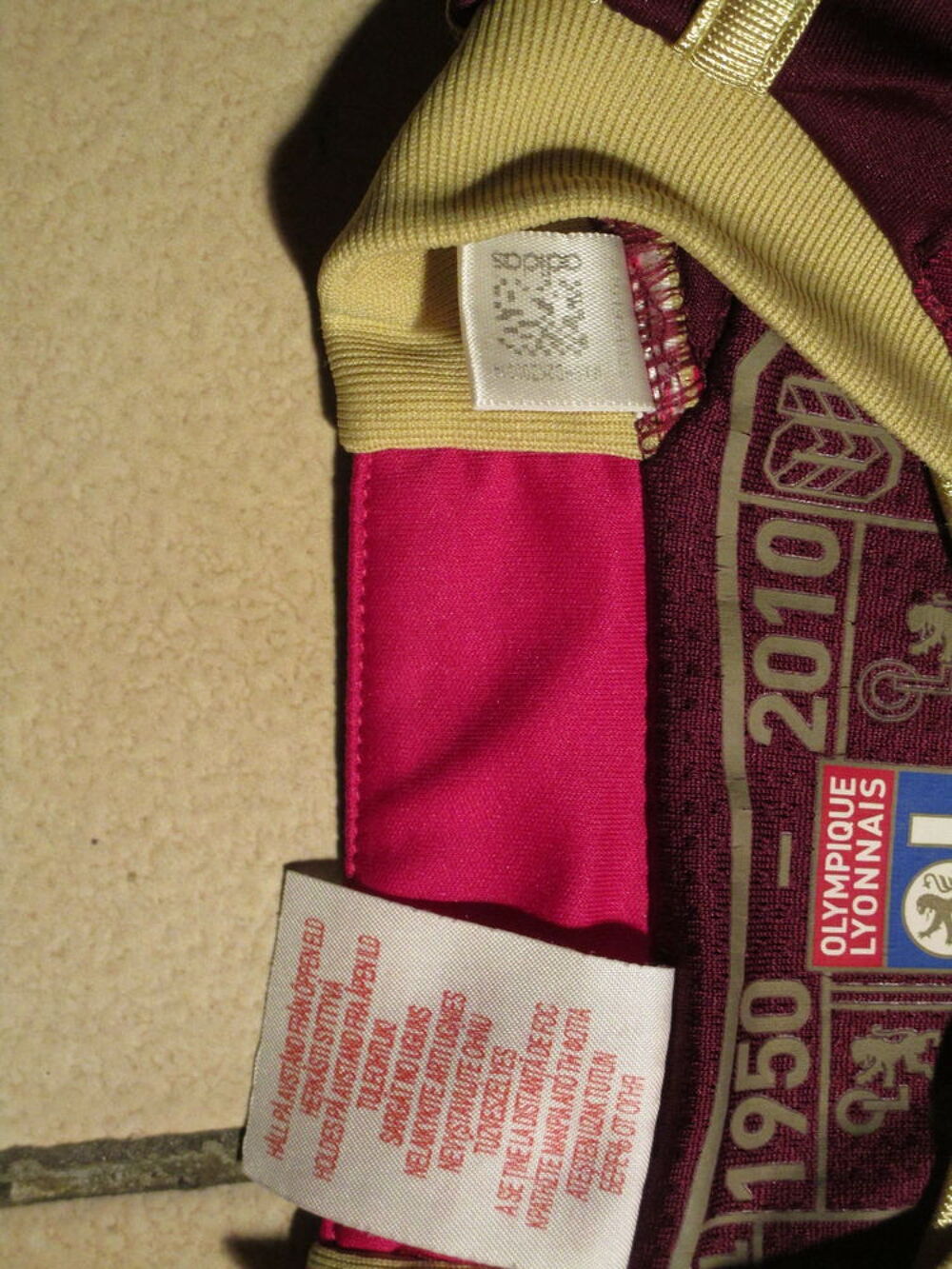 VIEUX MAILLOT O.L 2010 OLYMPIQUE LYONNAIS 