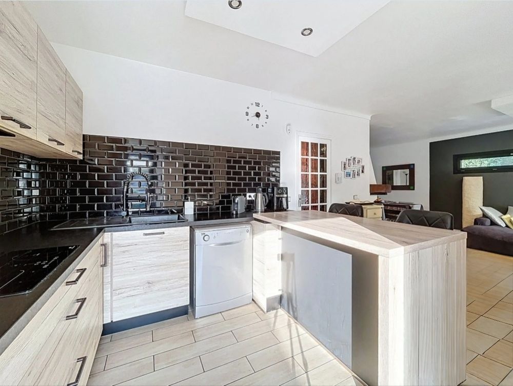 � vendre  Villa Prades-le-Lez (34730)