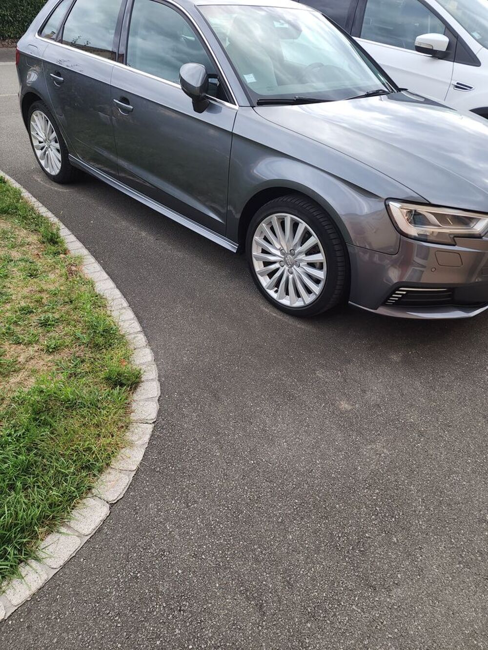 A3 Sportback 1.4 TFSI e-tron 204 S tronic 6 Design Luxe 2017 occasion 72470 Champagn&eacute;