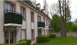  Appartement à louer 3 pièces 50 m²