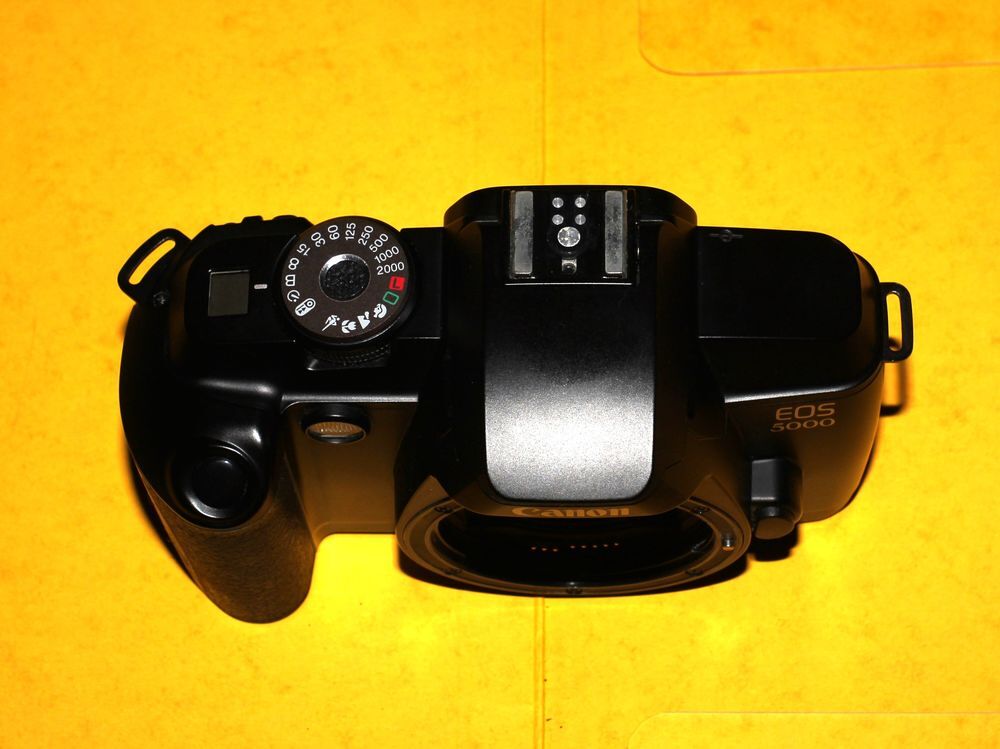 Canon eos 5000 pour pieces ou deco Photos/Video/TV