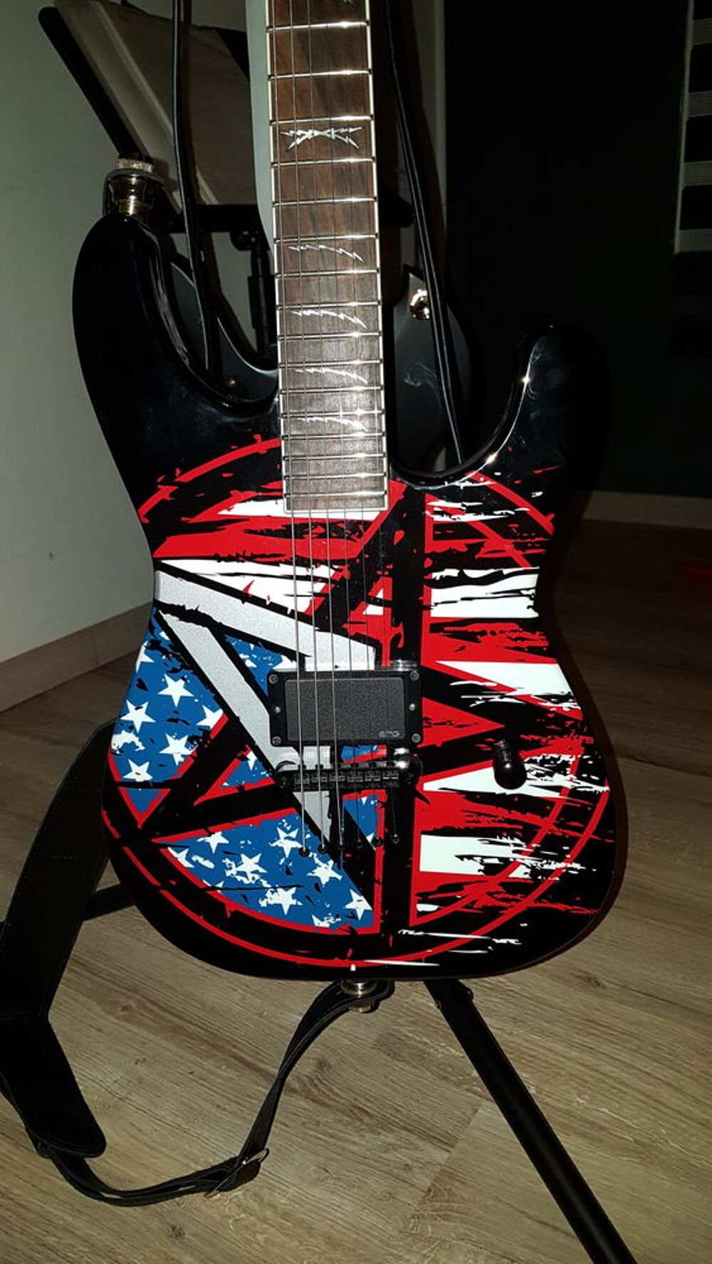 Jackson anarchy soloist signature Scott Ian Instruments de musique