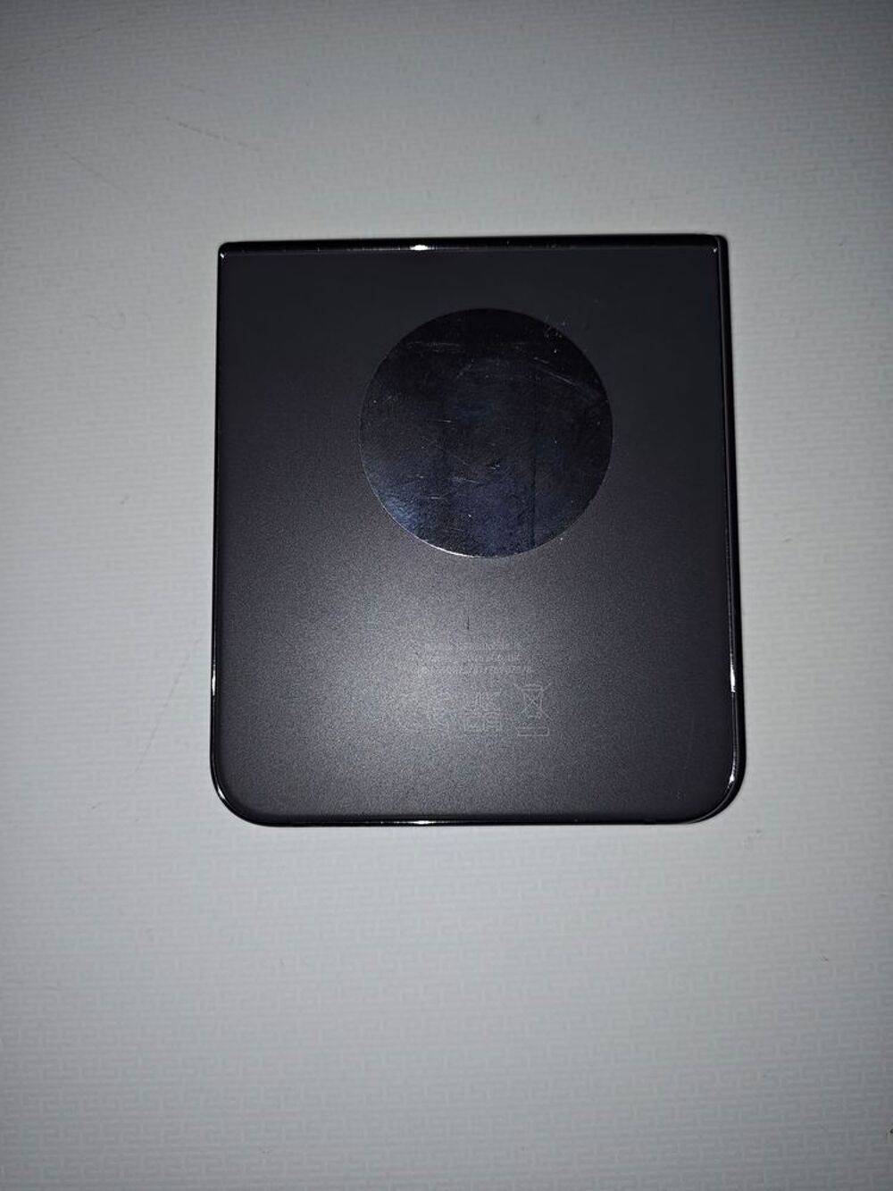 Samsung z flip4 avec garantie Tlphones et tablettes