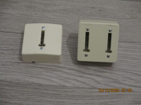 Prise t�l�phone double et mural 15 Malz�ville (54)