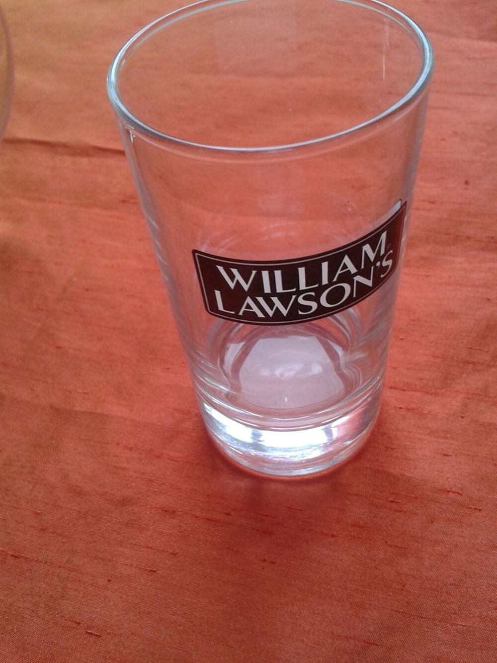 pichet CHIVAS et verre whisky William LAWSON'S Décoration