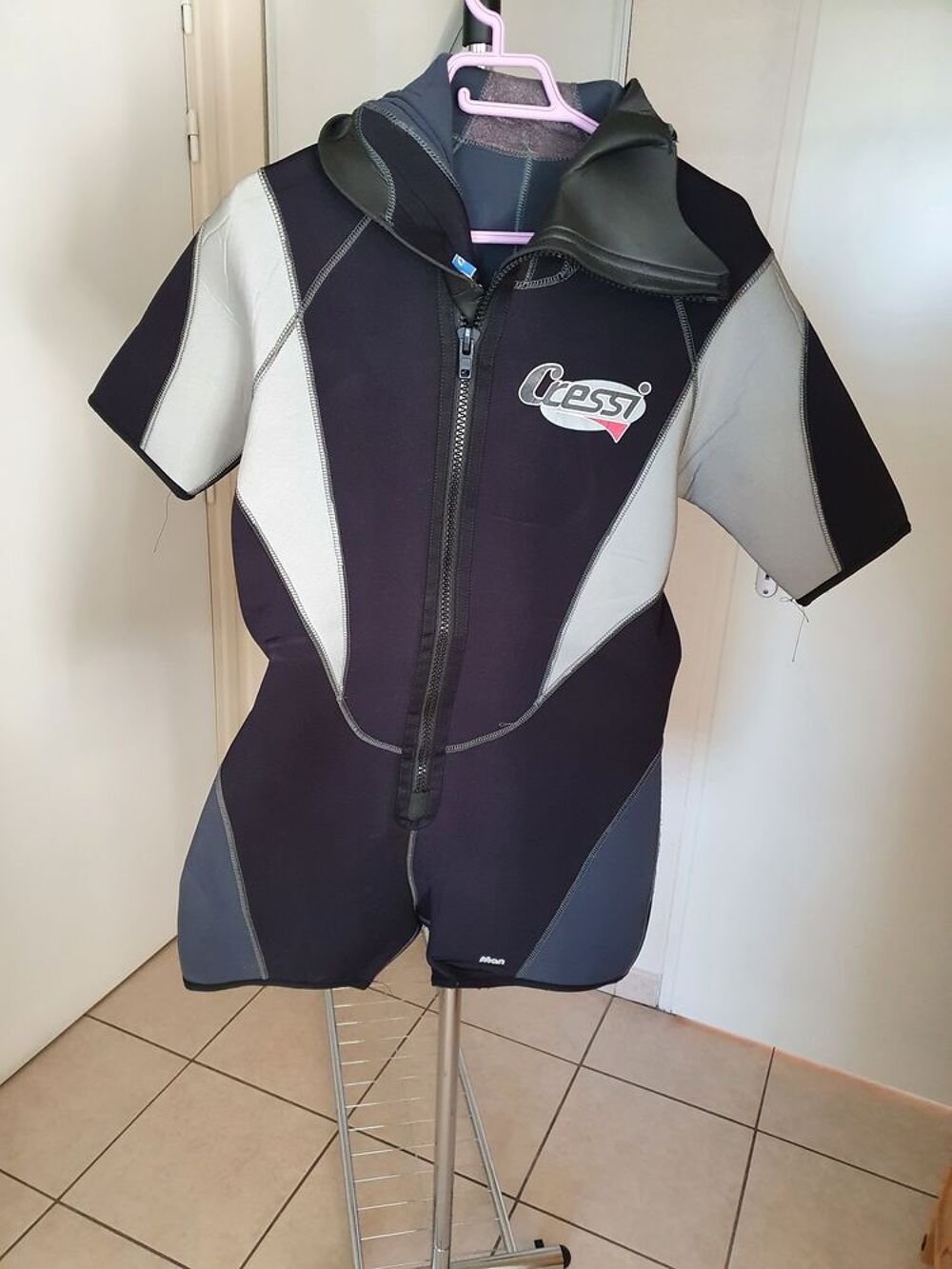 SHORTY CRESSI - Taille XXL/6 - Epaisseur 6 mm. Sports
