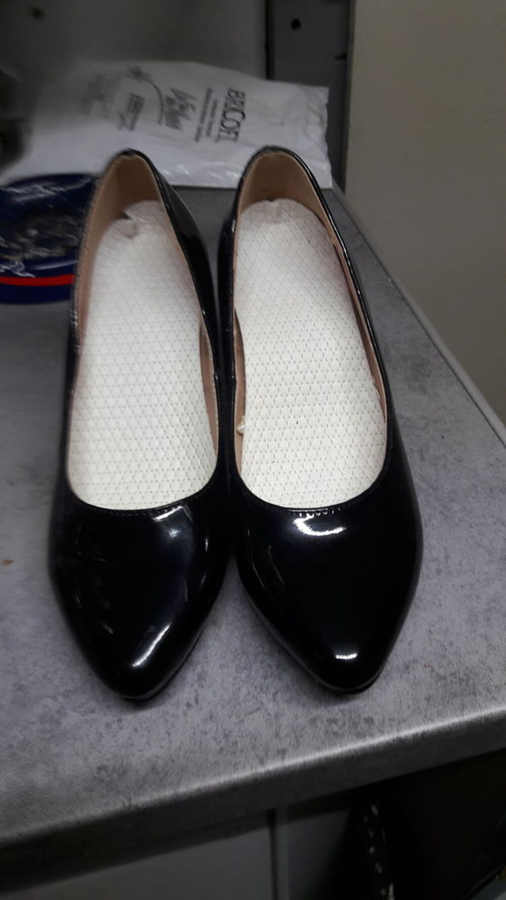 chaussure noir a talon Chaussures